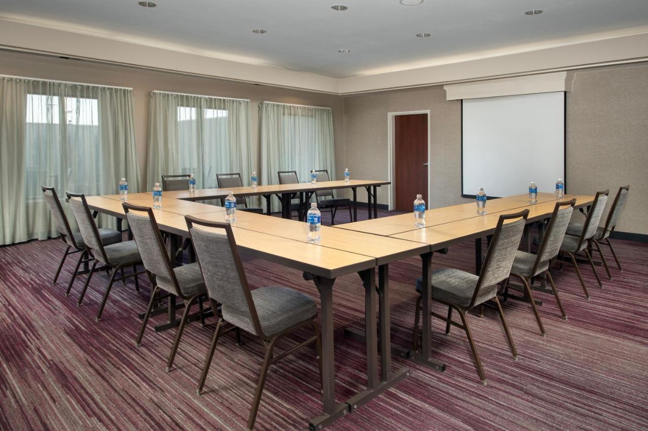Hotel Courtyard By Marriott Dayton
