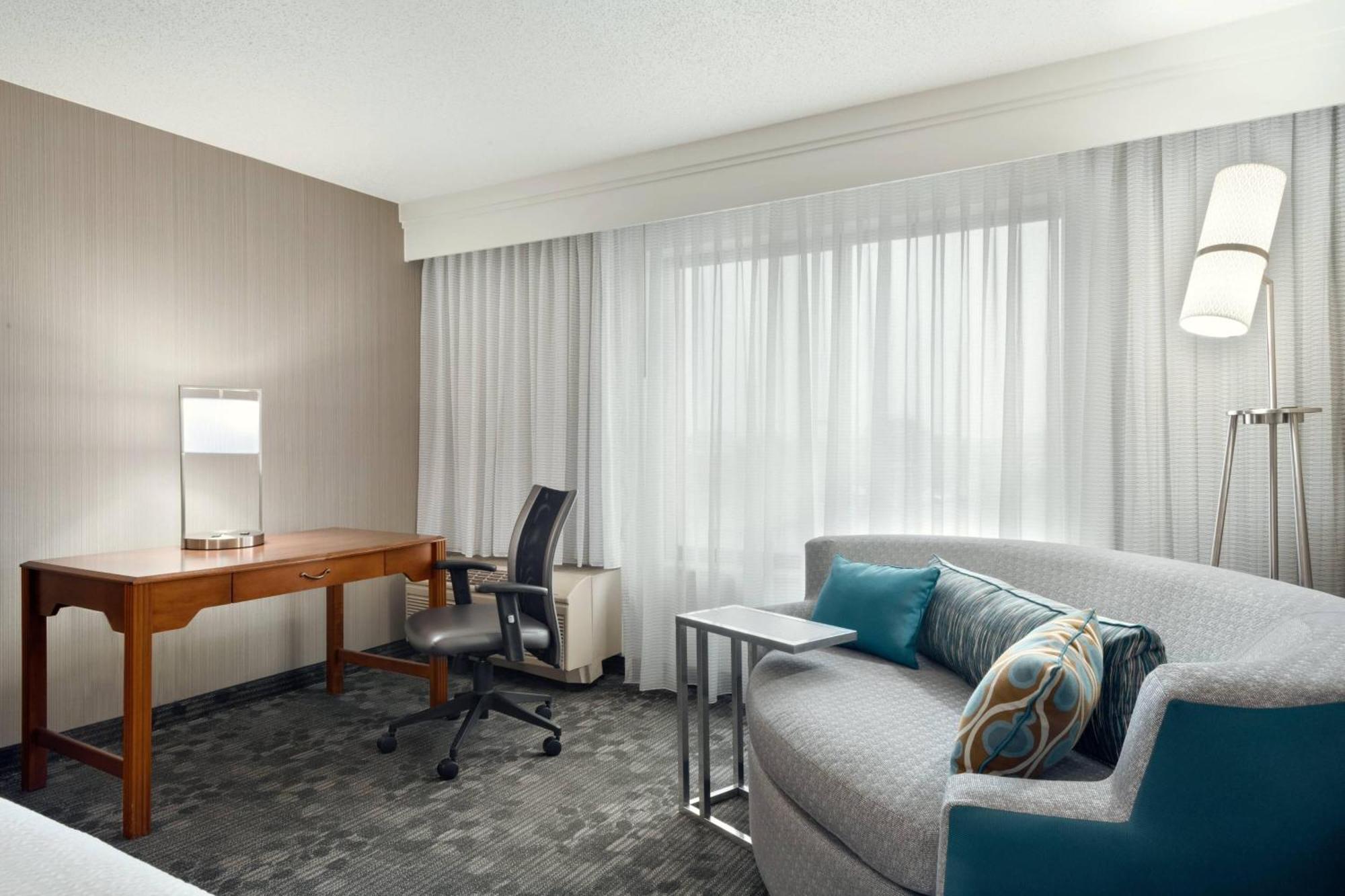 Courtyard By Marriott Dayton Beavercreek