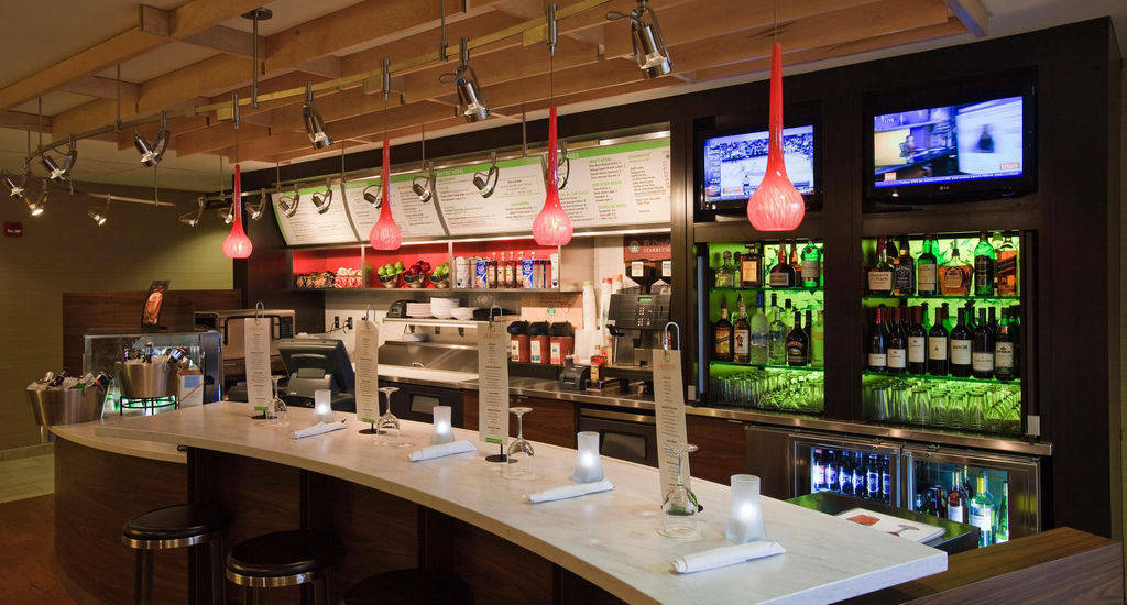 Hotel Courtyard By Marriott Dayton 3*